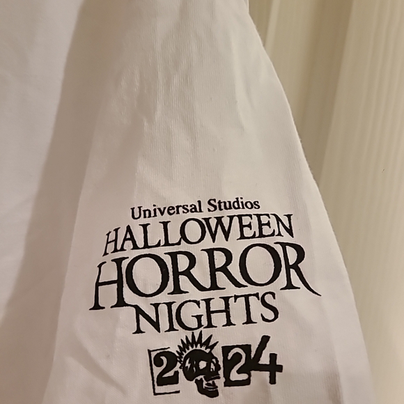 Universal Studios Halloween Horror Nights Ghostbuster Crop Top, Size L, New. - Picture 3 of 6